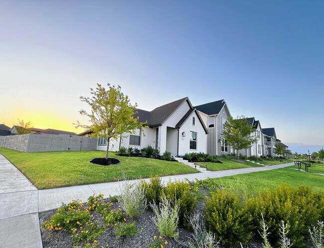 Photo - 2701 Painted Trl