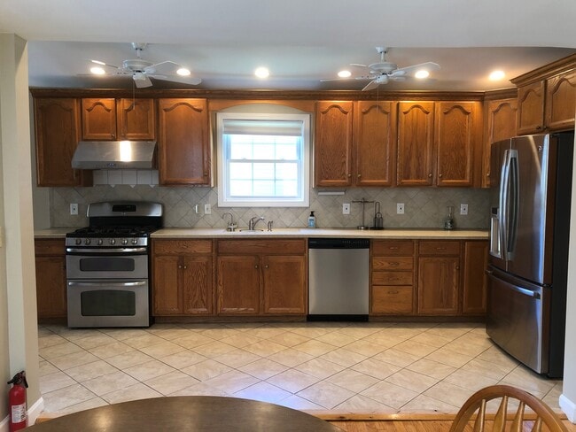 Photo - 349 Quinnipiac Ave