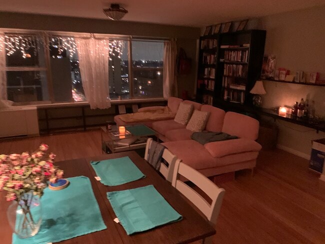 Photo - 6157 N Sheridan Rd Unit 17M