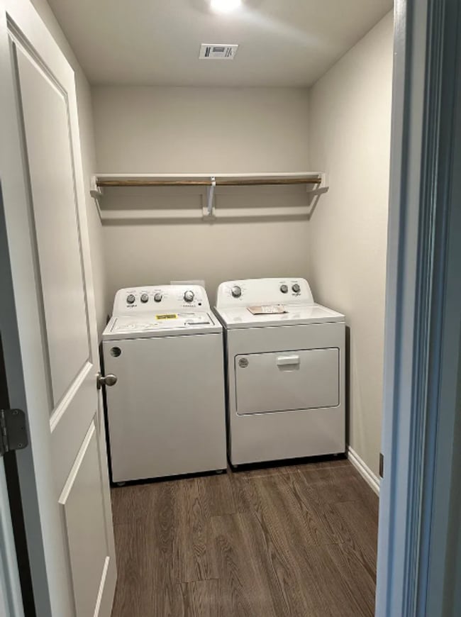 Photo - 4 Bed | 3 Bath | New Build | Bartlesville