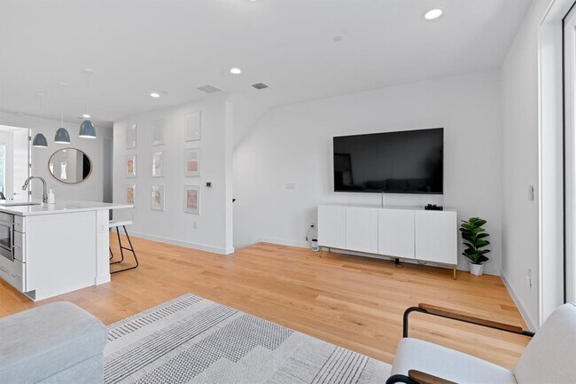 Photo - 6020 Springdale Rd Unit 10