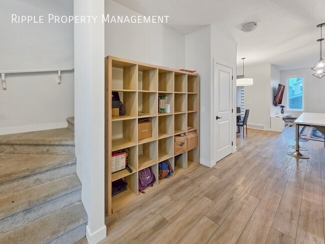 Photo - SPACIOUS 3-BED UPPER SUITE | PRESTIGIOUS EVANSTON LOCATION