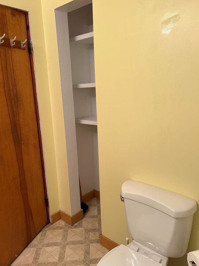 Photo - 3589 Bull Creek Rd Unidad 2nd Floor - 3589 Bull Creek Road