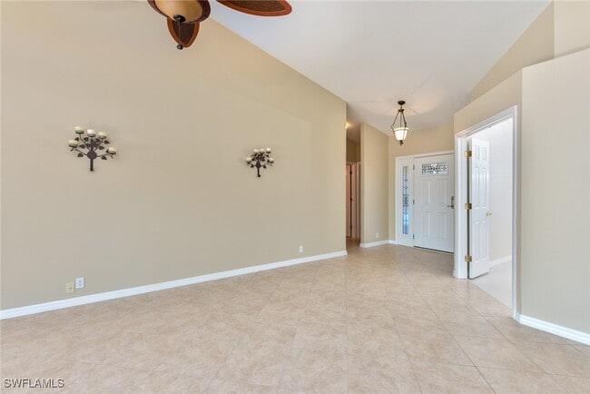 Photo - 3563 Kent Dr