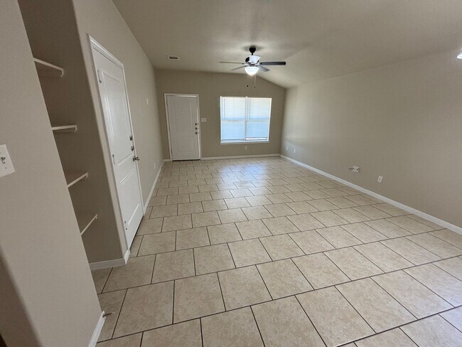 Photo - 4304 Ivory Ln Unit A