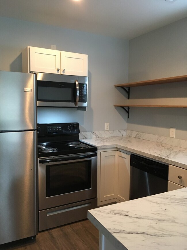 Photo - FHW914 Unit 1