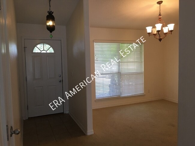 Photo - 1922 Everglades Dr