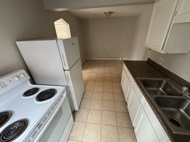 Photo - Stillwell Quad Apartments