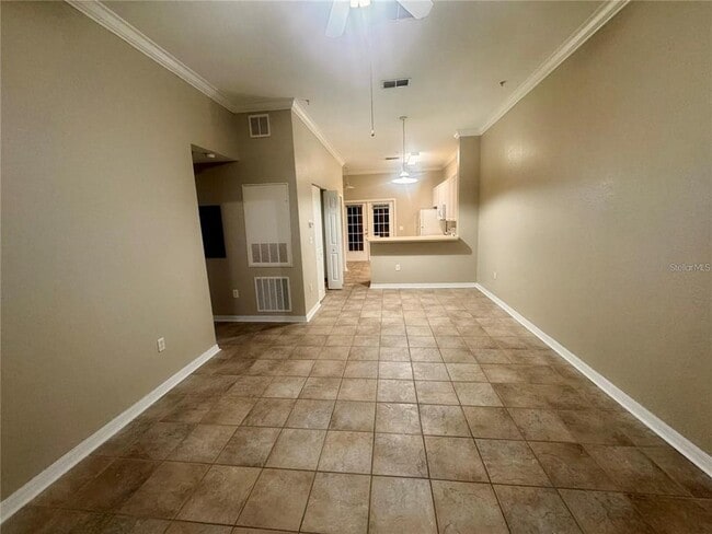Photo - 145 Reserve Cir Unidad 113