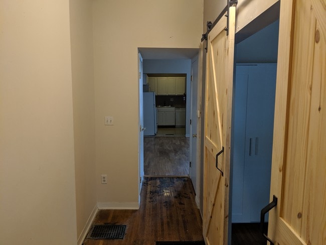 Photo - 1850 N 4th St