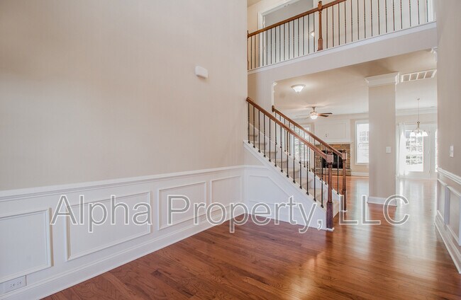 Photo - 75 Wood Hollow Cir