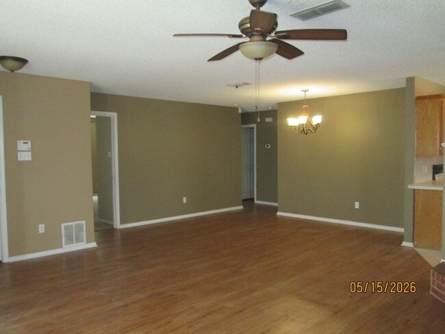 Photo - HOUSE - 3 Bedrooms, 2 Bath, 2 Car Garage