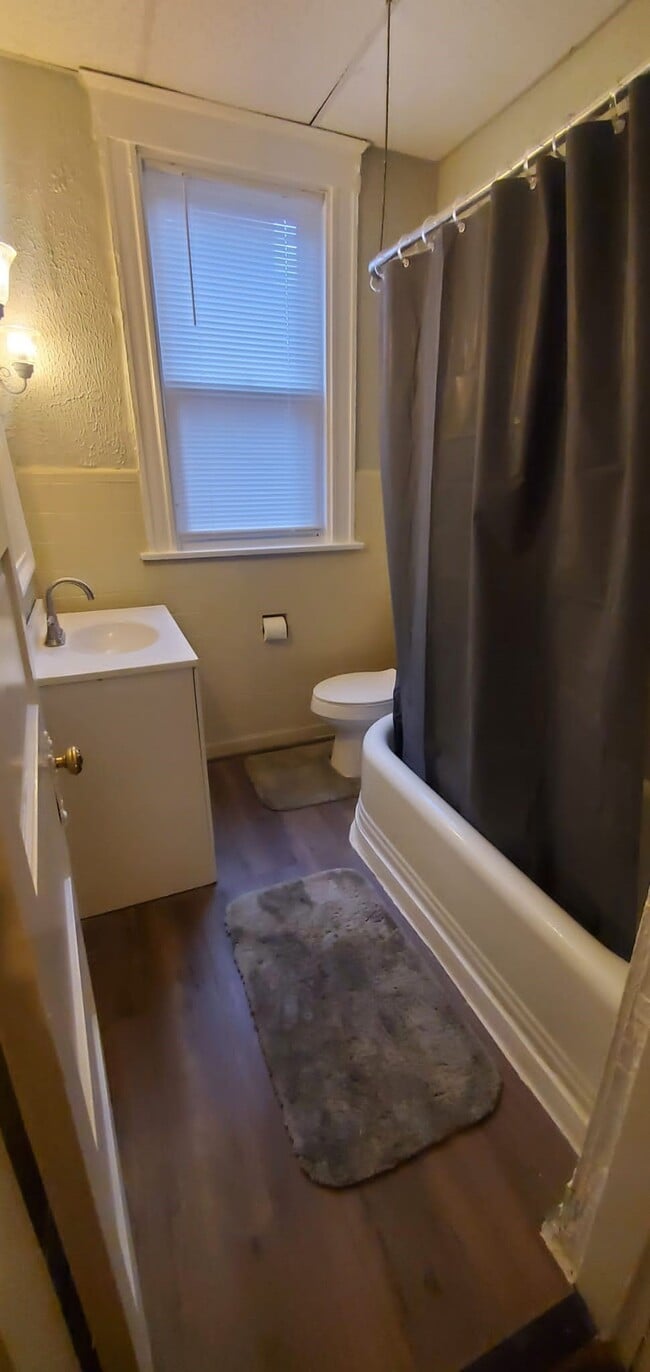 Photo - 1525 Dixmont Ave Unit 1525