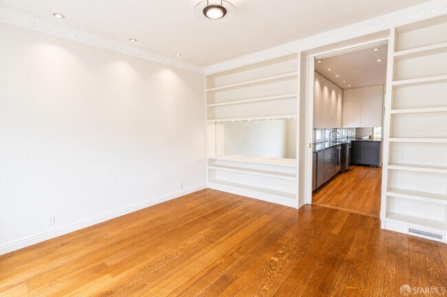 Photo - 2850 Jackson St