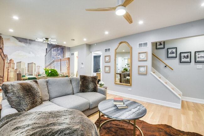 Photo - 6242 N Kenmore Ave Unidad ID1305619P
