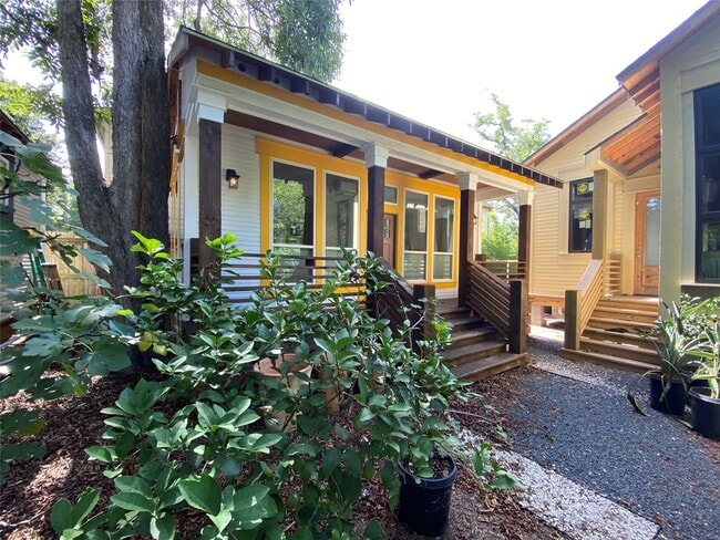 Building Photo - 815 E 23rd St Rental