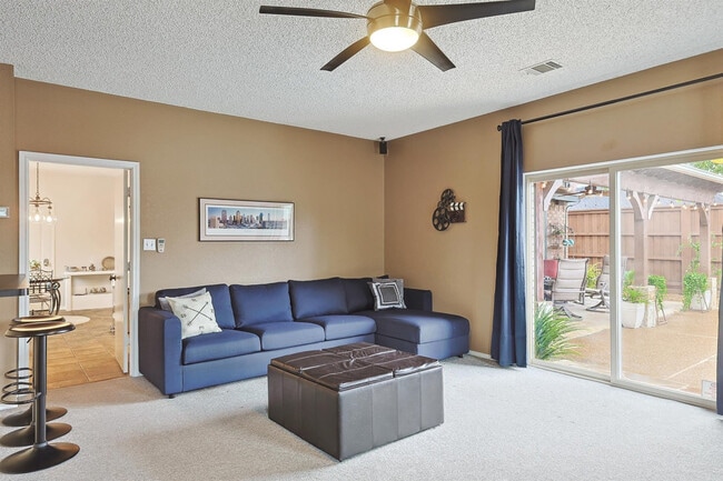 Photo - 2080 Kamla Rd Unidad ID1029673P