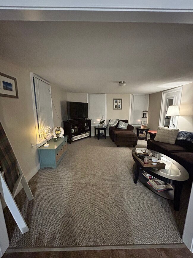 Photo - 163 N Main St Unidad 2nd Floor