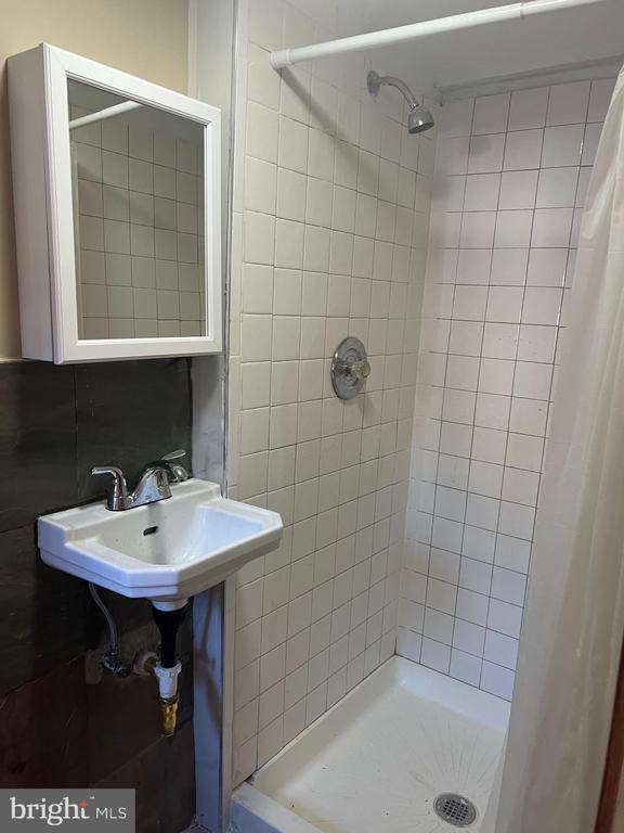 Photo - 3340 Cottman Ave