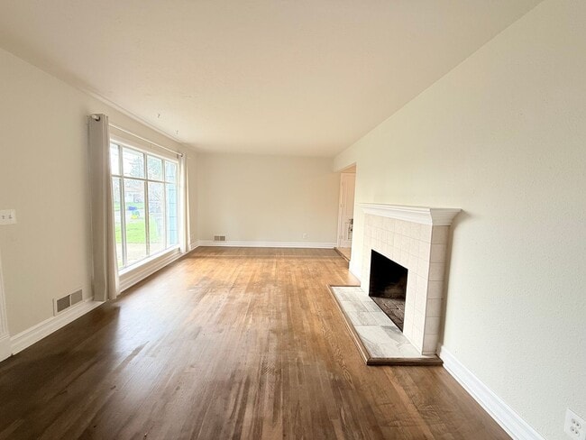 Photo - Updated 3-Bedroom Home with Fenced Yard & Garage in Portland