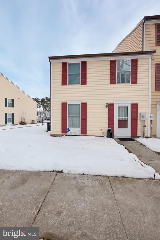 Photo - 2502 Greenwood Dr Townhome