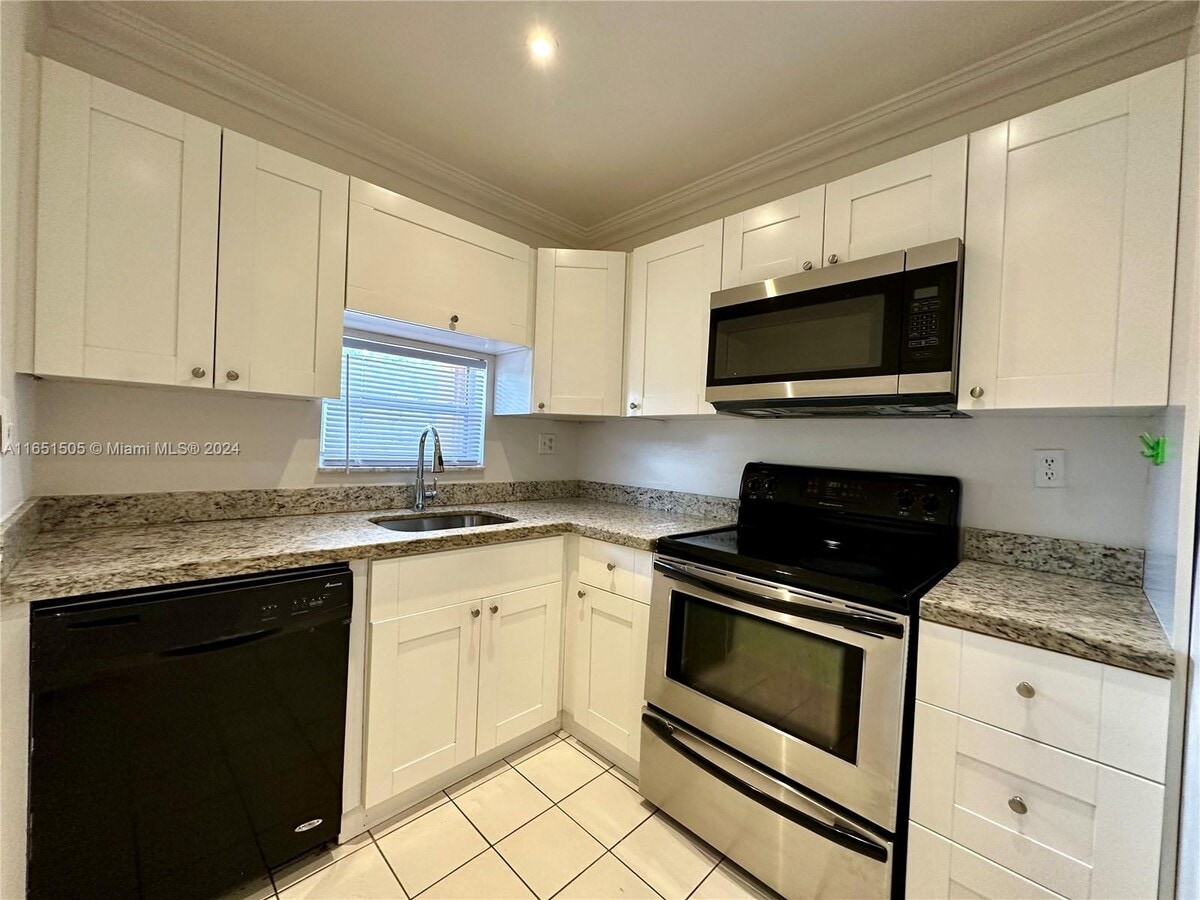 Photo - 6135 NW 186th St Unit 209