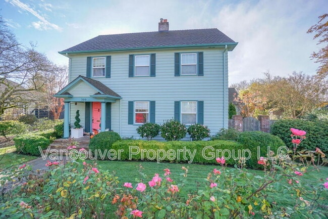 Photo - 309 W 37th St