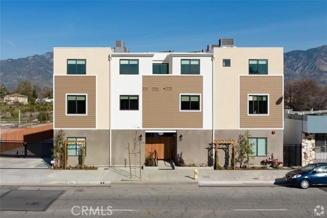 Building Photo - 4251 Live Oak Ave Unit 1 Rental