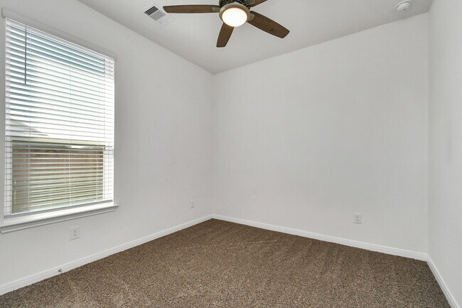 Photo - 10326 Mount Winchell Dr