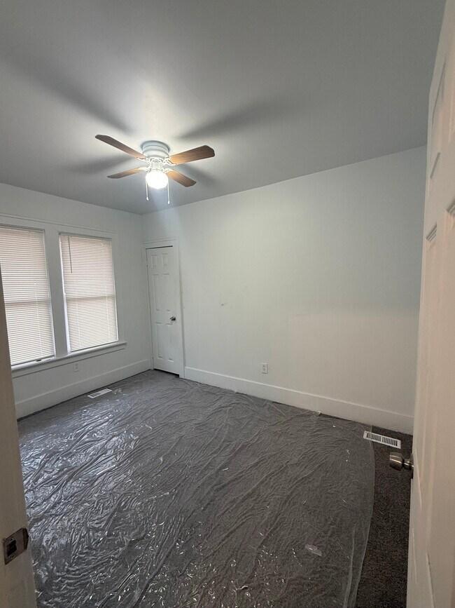 Photo - 21678 Bennett St