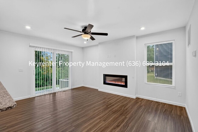 335 Newbridge Wy