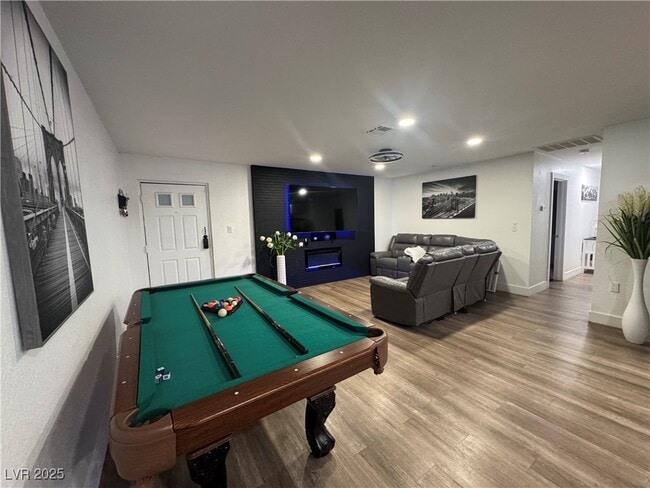 Photo - 5372 Princess Jean St