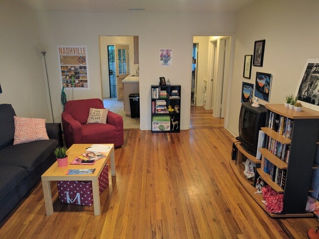 Photo - 10867 Kling St Apartment