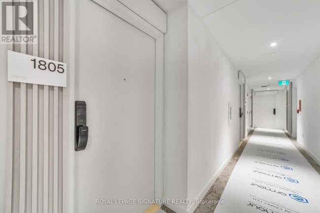 Photo - 28 Ann St Unit 1805