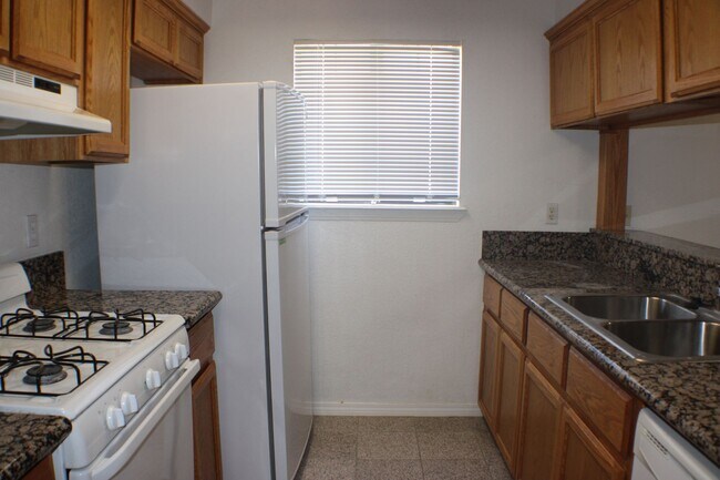 Photo - PLACE - XAV8709 Unidad 4