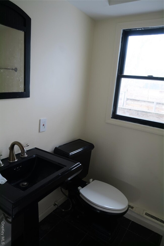 Photo - 173 Aspen Rd