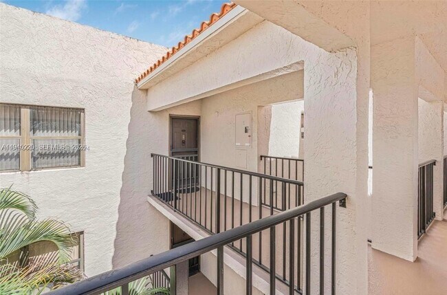 Photo - 7507 La Paz Blvd Unit 407