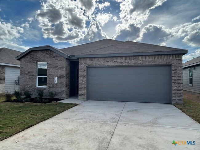 Photo - 728 Horsetail Ln