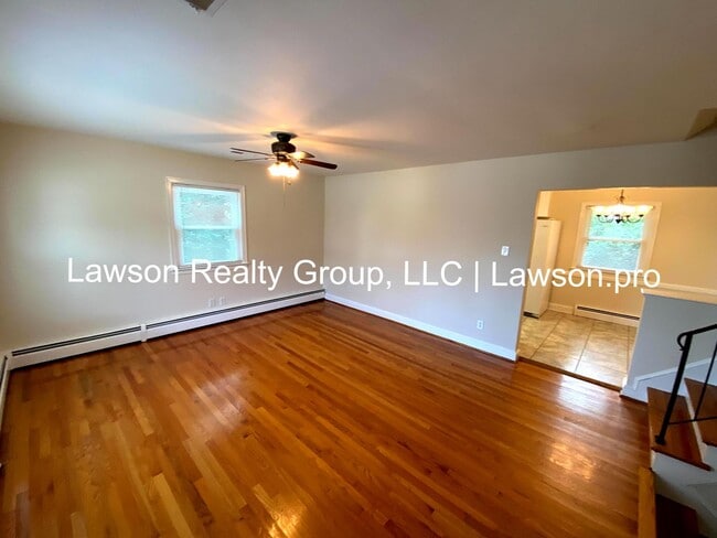 Photo - 1706 Glendon Rd