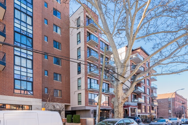 Photo - 25-28 30th Dr