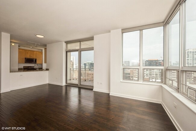 Photo - 330 W Grand Ave Unit 1506