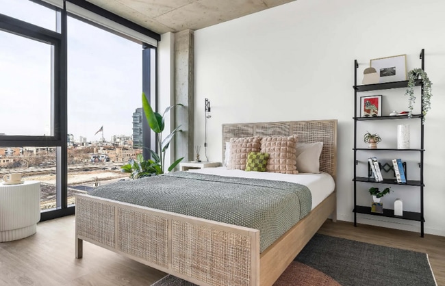 Photo - 218 N Elizabeth St