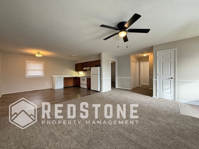 Photo - 431 Cleveland Ct