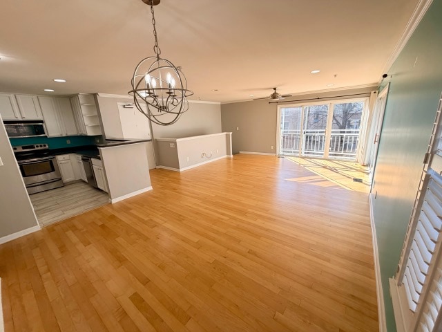 Photo - 607 Raphael Place