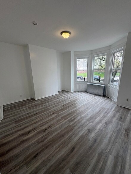 Photo - 139 Clifton Ave