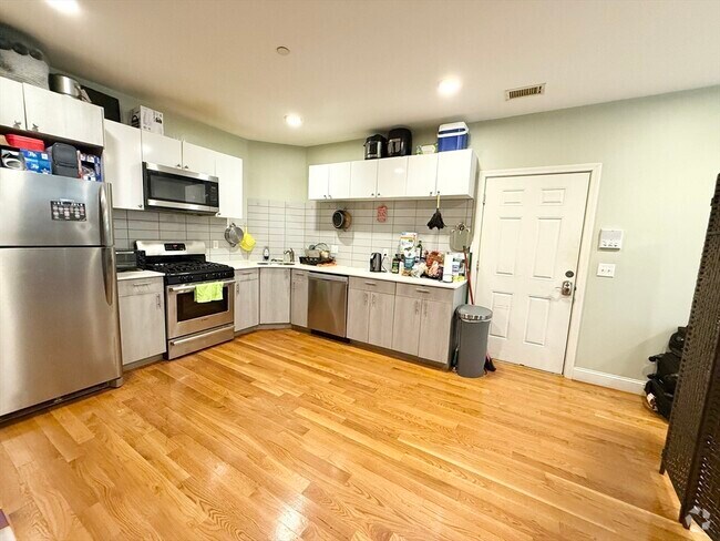 Building Photo - 299 Dudley St Unit 6 Rental