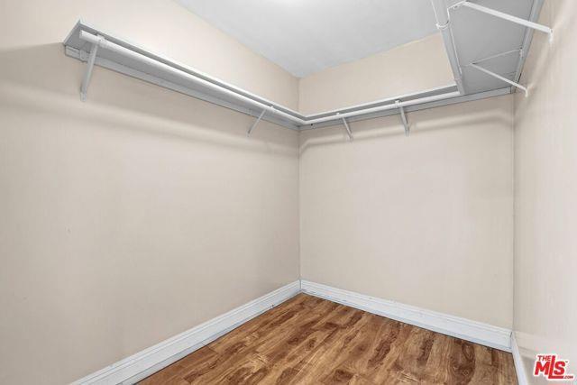 Photo - 17316 Kingsbury St