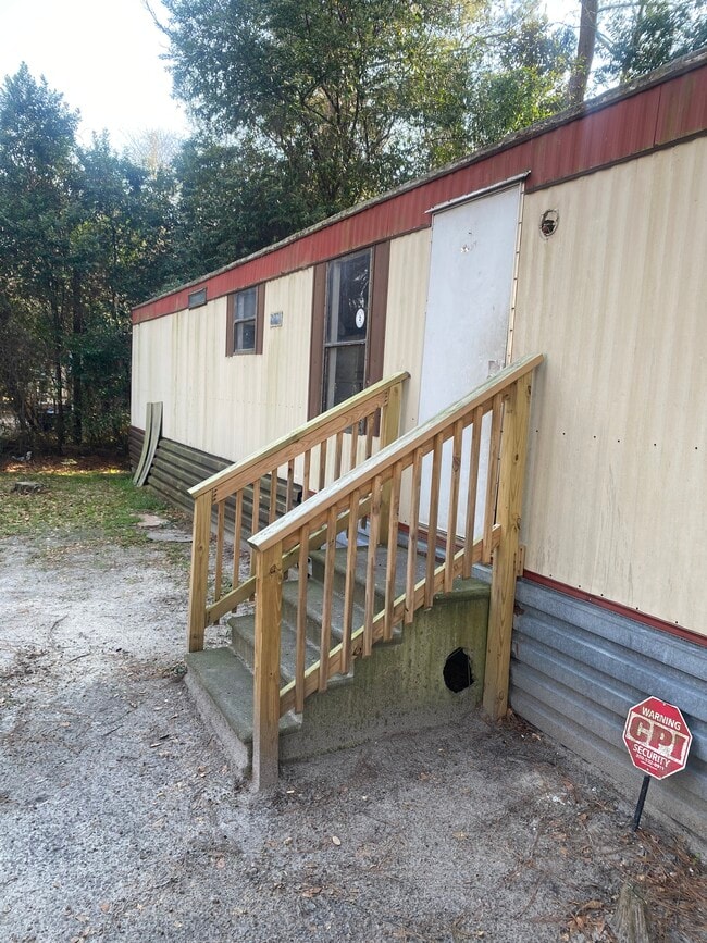Building Photo - 7 Ridgecrest Rd Rental