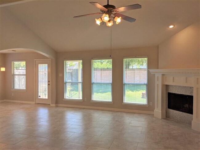 Photo - 7035 Wheaton Hill Ln