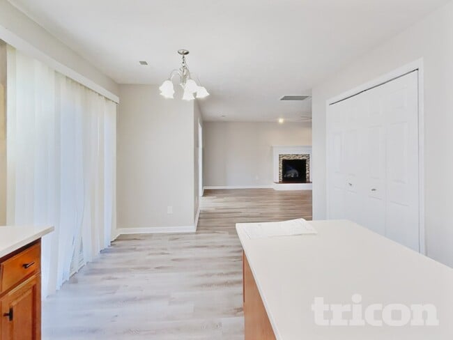 Photo - 200 Lattimore Rd